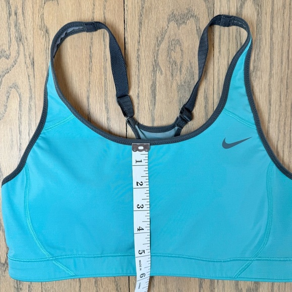Nike Women’s Turquoise Dri Fit Sports Bra with Clasp and Adustable Straps Size M - Picture 6 of 14